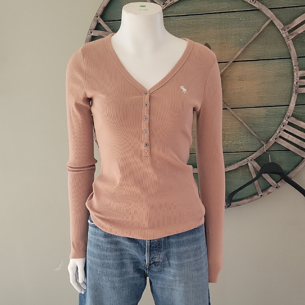 Abercrombie & Fitch Vintage Women's Long Sleeve Ribbed Tan Henley